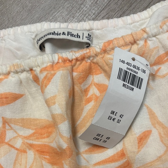 Abercrombie & Fitch Orange and Cream Leaf Crop Top. NWT. New with tags!! - Picture 4 of 5